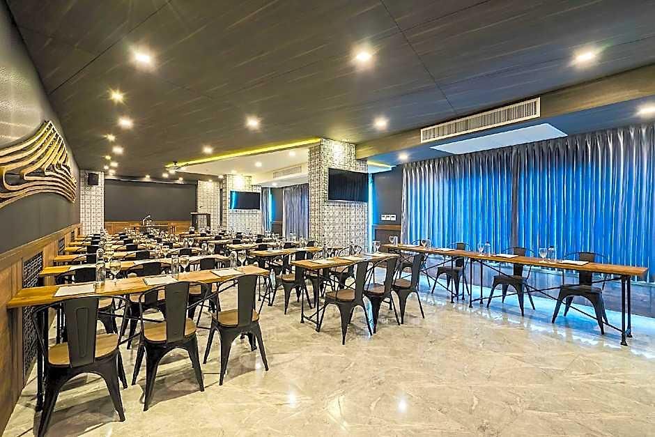 Acqua Hotel Pattaya