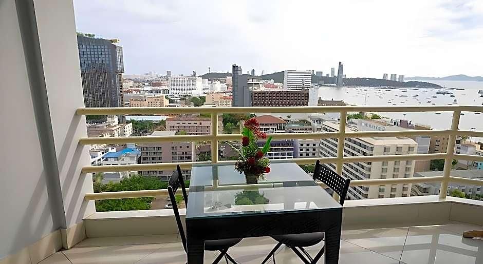 Hotel Vtsix At View Talay 6