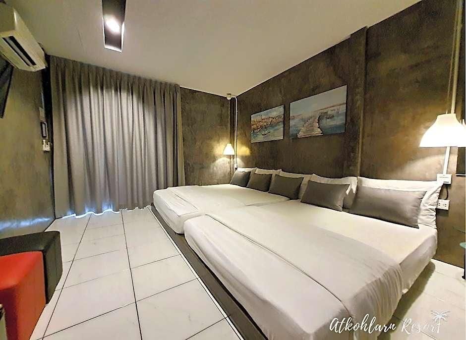 At Koh Larn Hotel