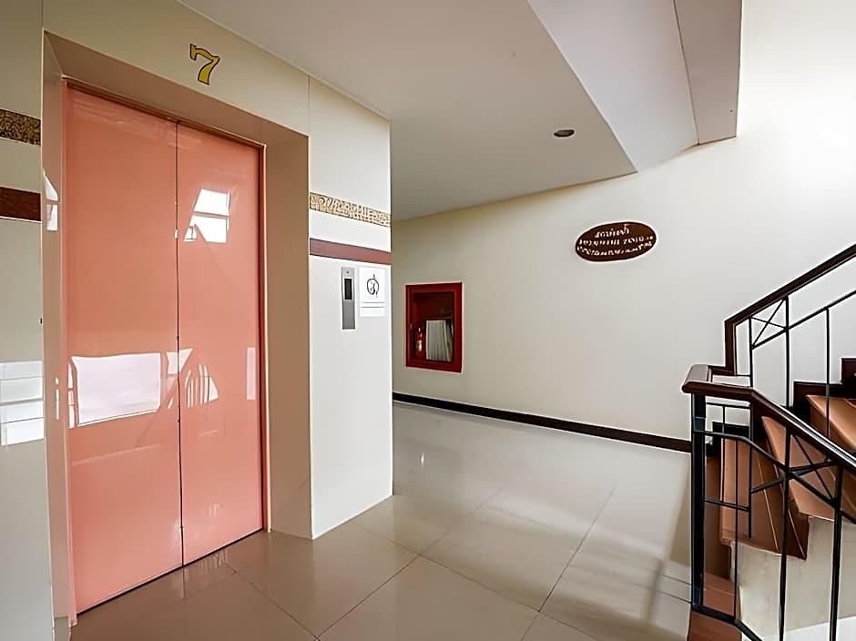 โรงแรม Piyada By Nexottel 3*