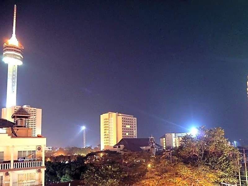 อายาเพลส 2* Pattaya
