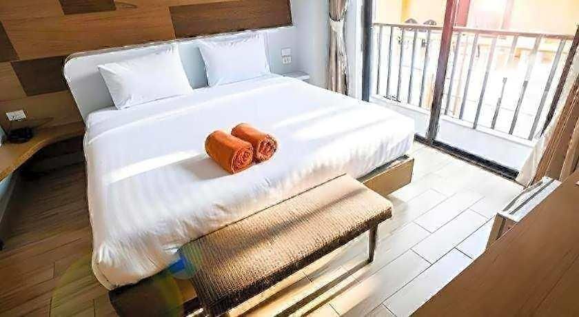 โรงแรม P72 2*