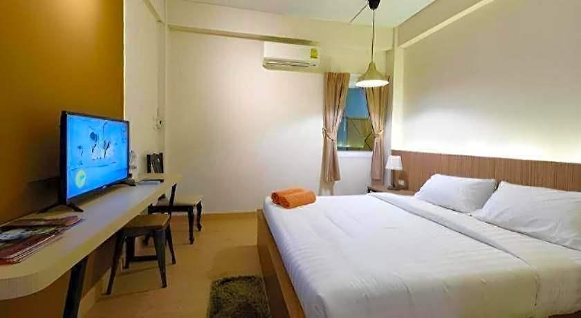 P72 2* Pattaya