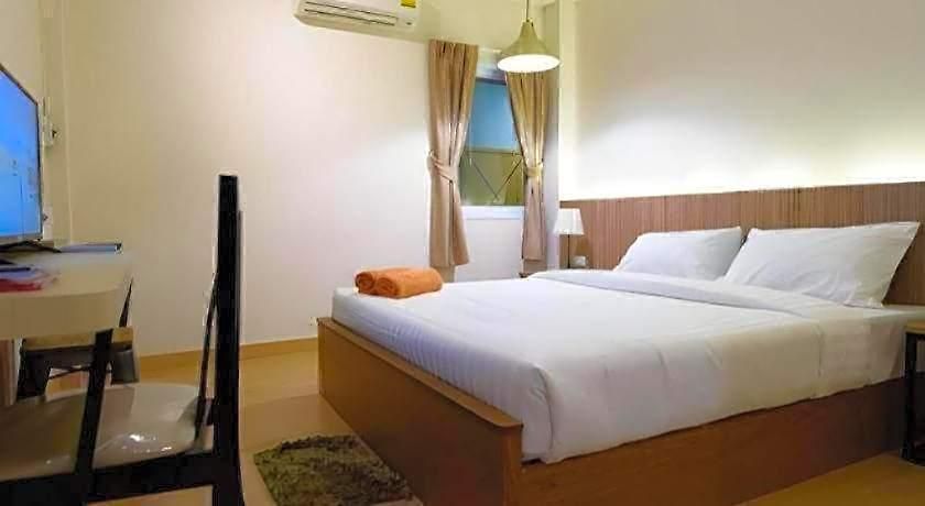 P72 2* Pattaya