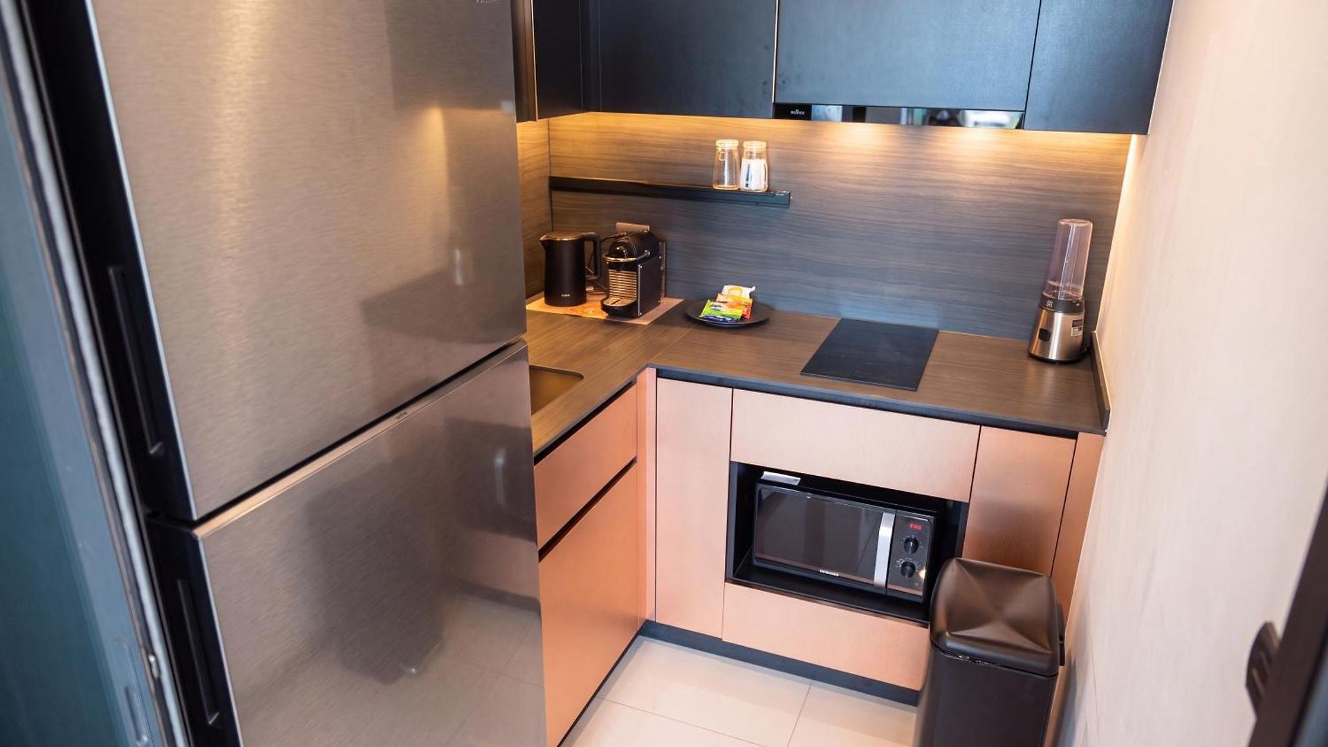 Apartment Edge 2br Ocean View Luxury Rooftop Pool Location *
