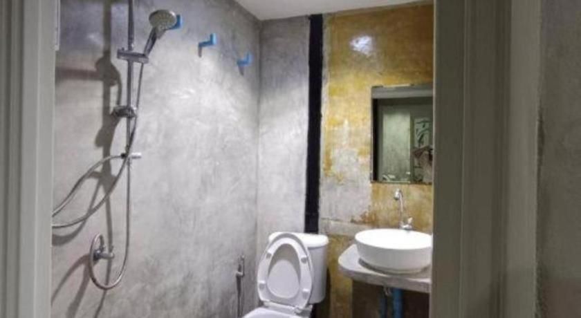 Hotel Rakchayanin Koh Larn 3*