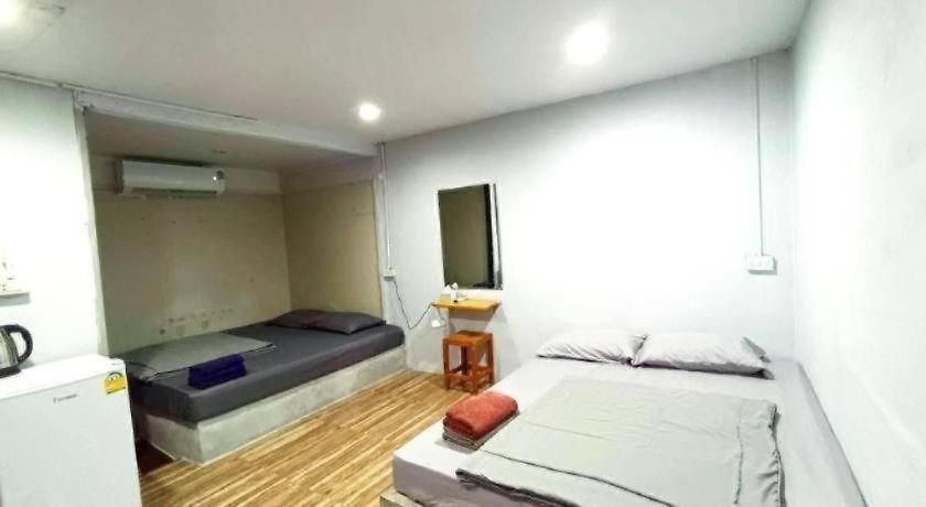 Rakchayanin Koh Larn Hotel 3*