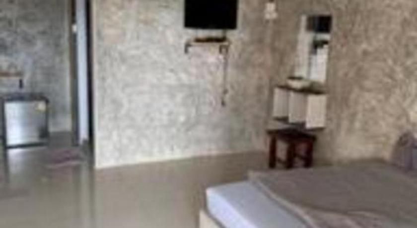 Hotel Rakchayanin Koh Larn Pattaya