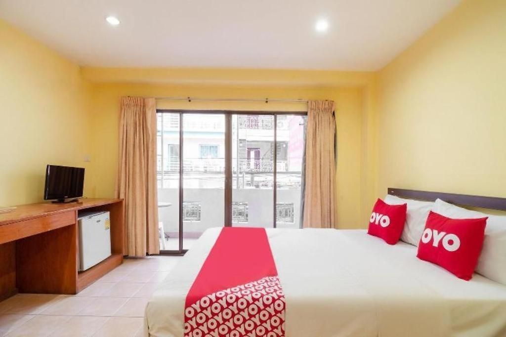 Hotel Oyo 811 Jasmine 2*