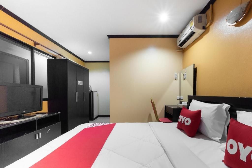 Oyo 75327 Diyana Pattaya