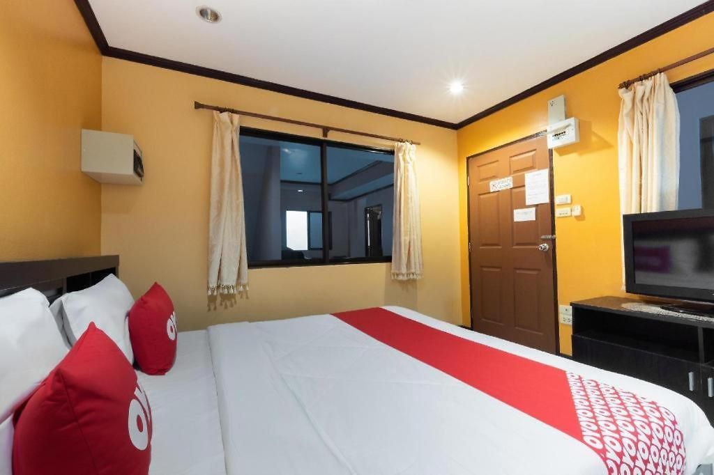 Hotel Oyo 75327 Diyana 3*