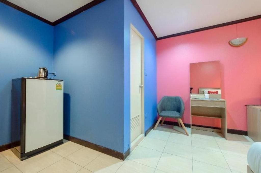 Hotel Oyo 75327 Diyana 3*