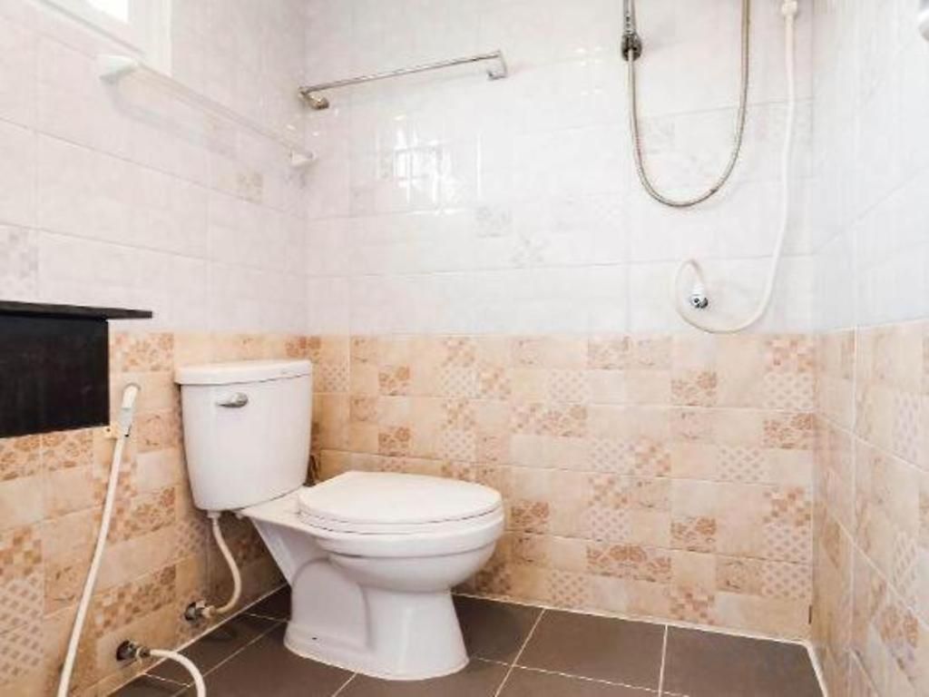 Hotel Oyo 1157 Ploy Pailin Place Pattaya