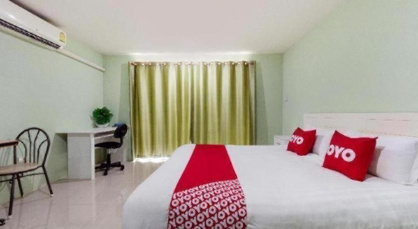 V Place โรงแรม 3*