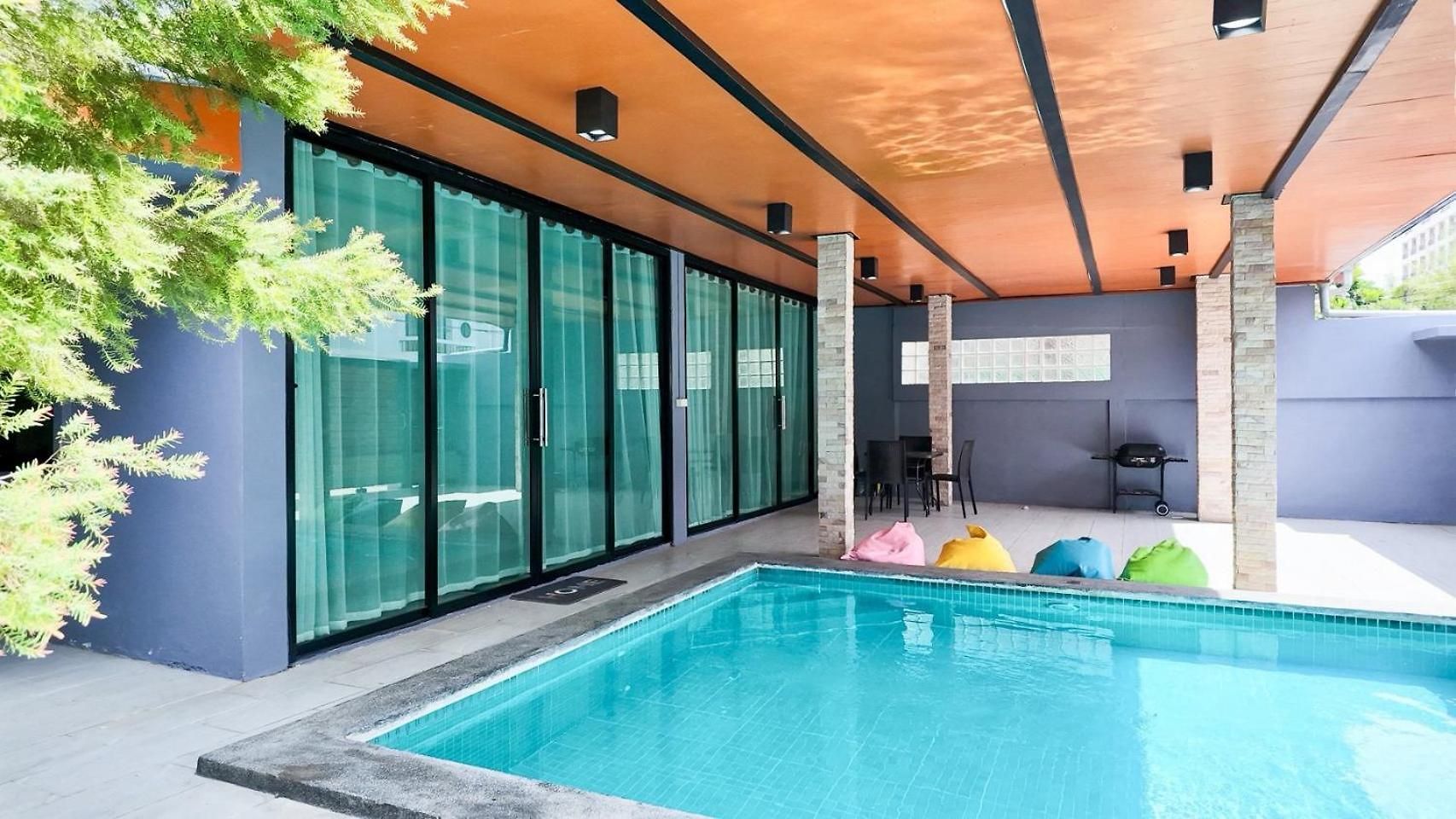Anjia Serene Pool Pattaya