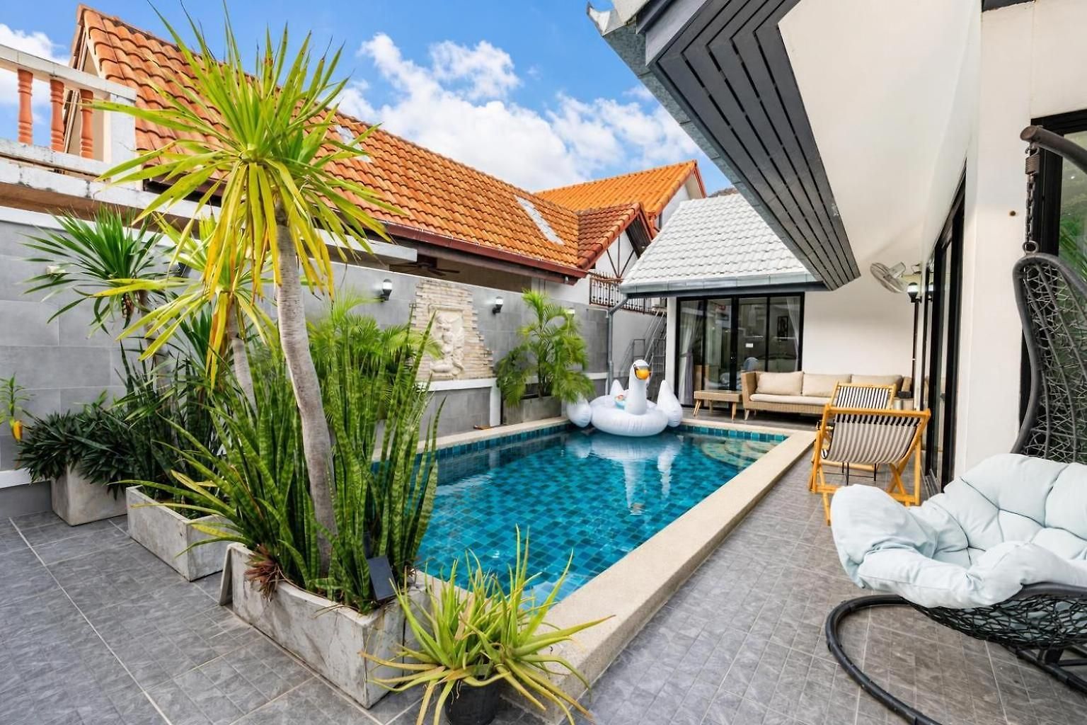 Luxury Pool Center C8 - 4 Bedroom วิลล่า *