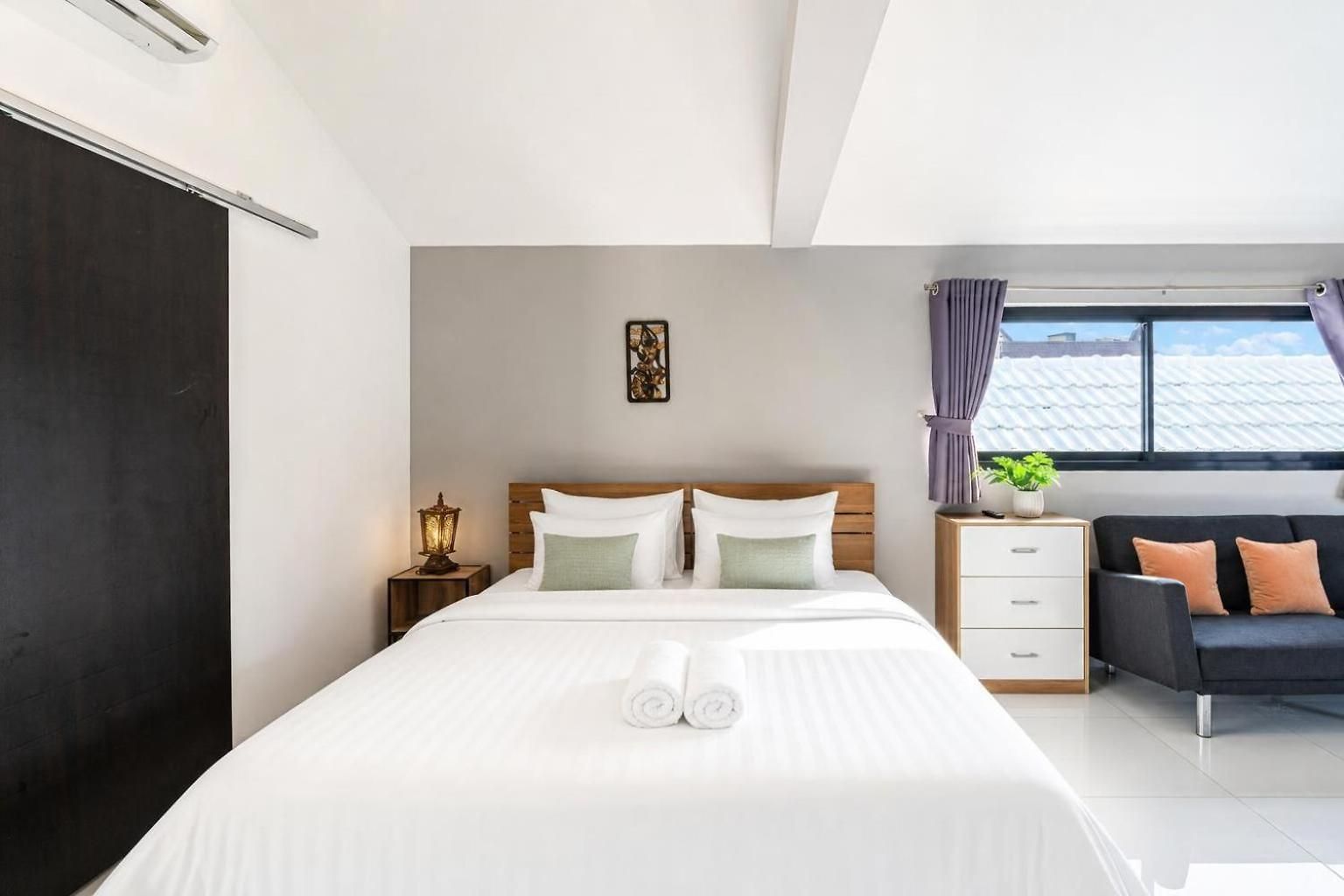 Luxury Pool Center C8 - 4 Bedroom วิลล่า Pattaya