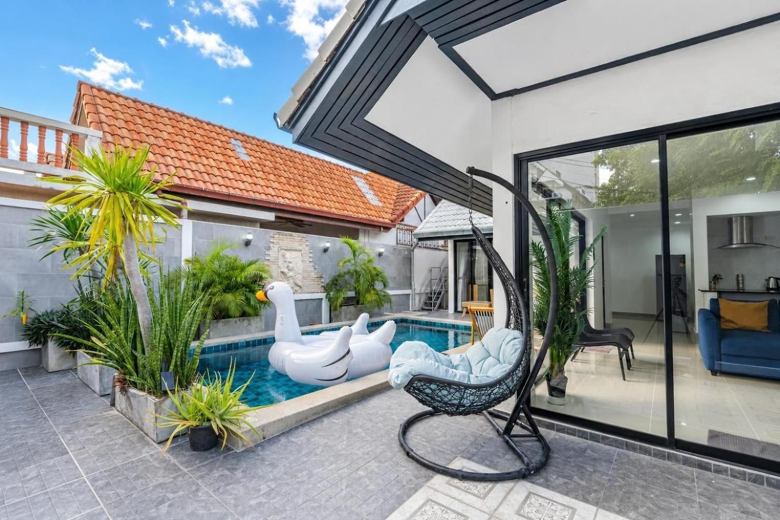 วิลล่า Luxury Pool Center C8 - 4 Bedroom