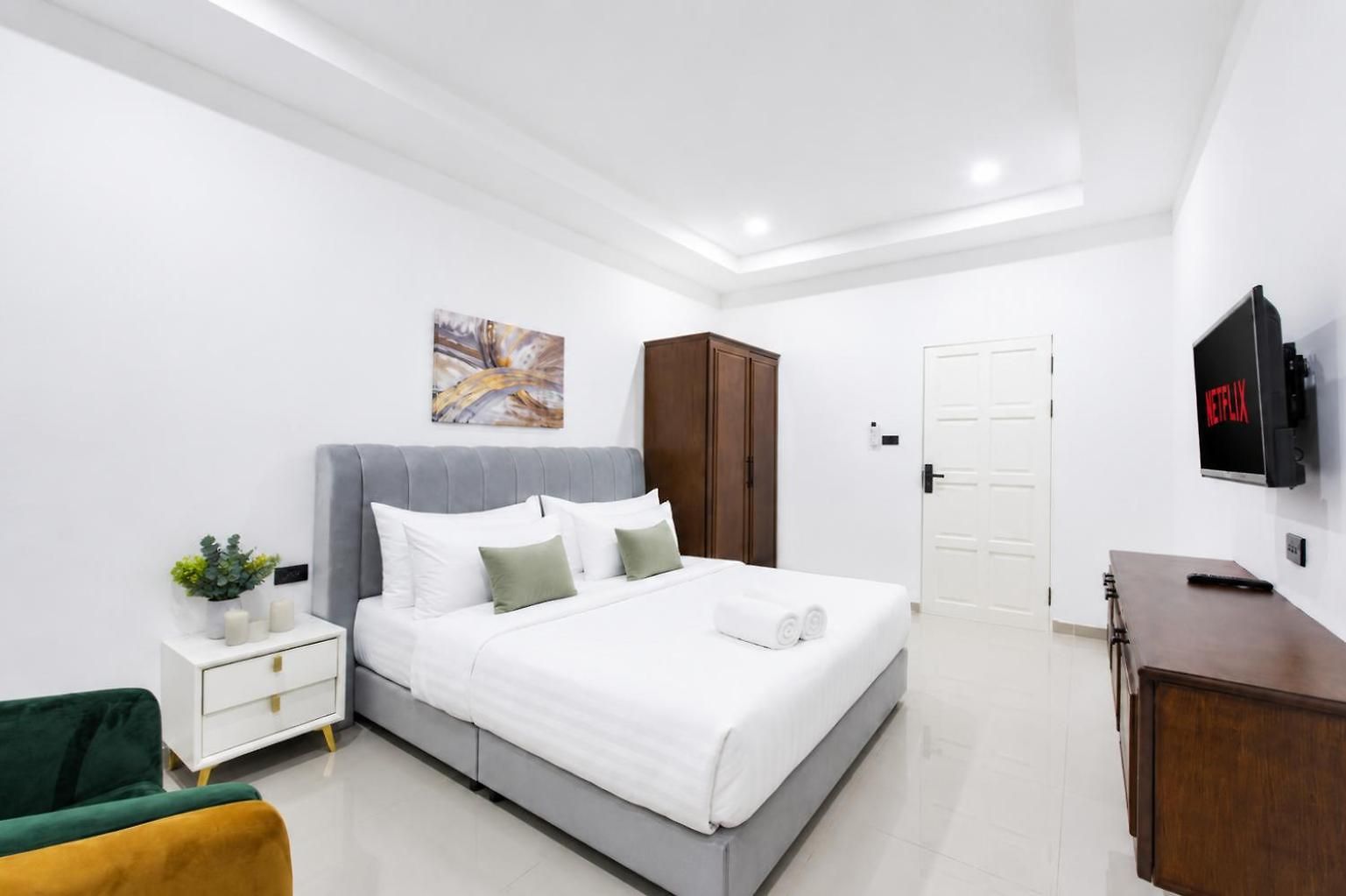 Lagoon Breeze 4br Pool Near Walking Street วิลล่า