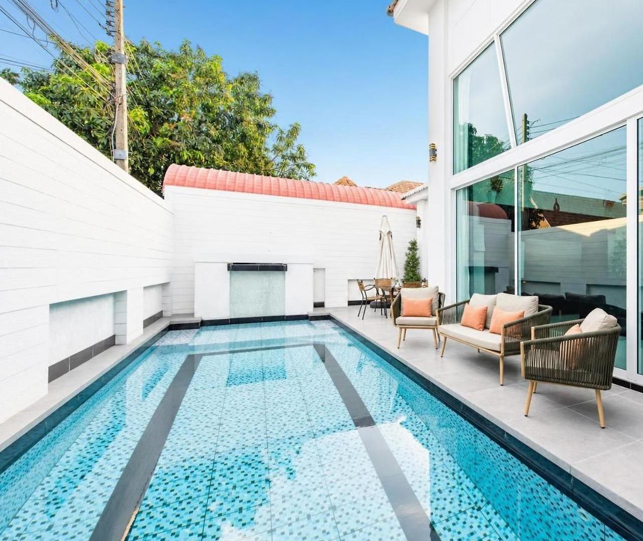 วิลล่า Lagoon Breeze 4br Pool Near Walking Street