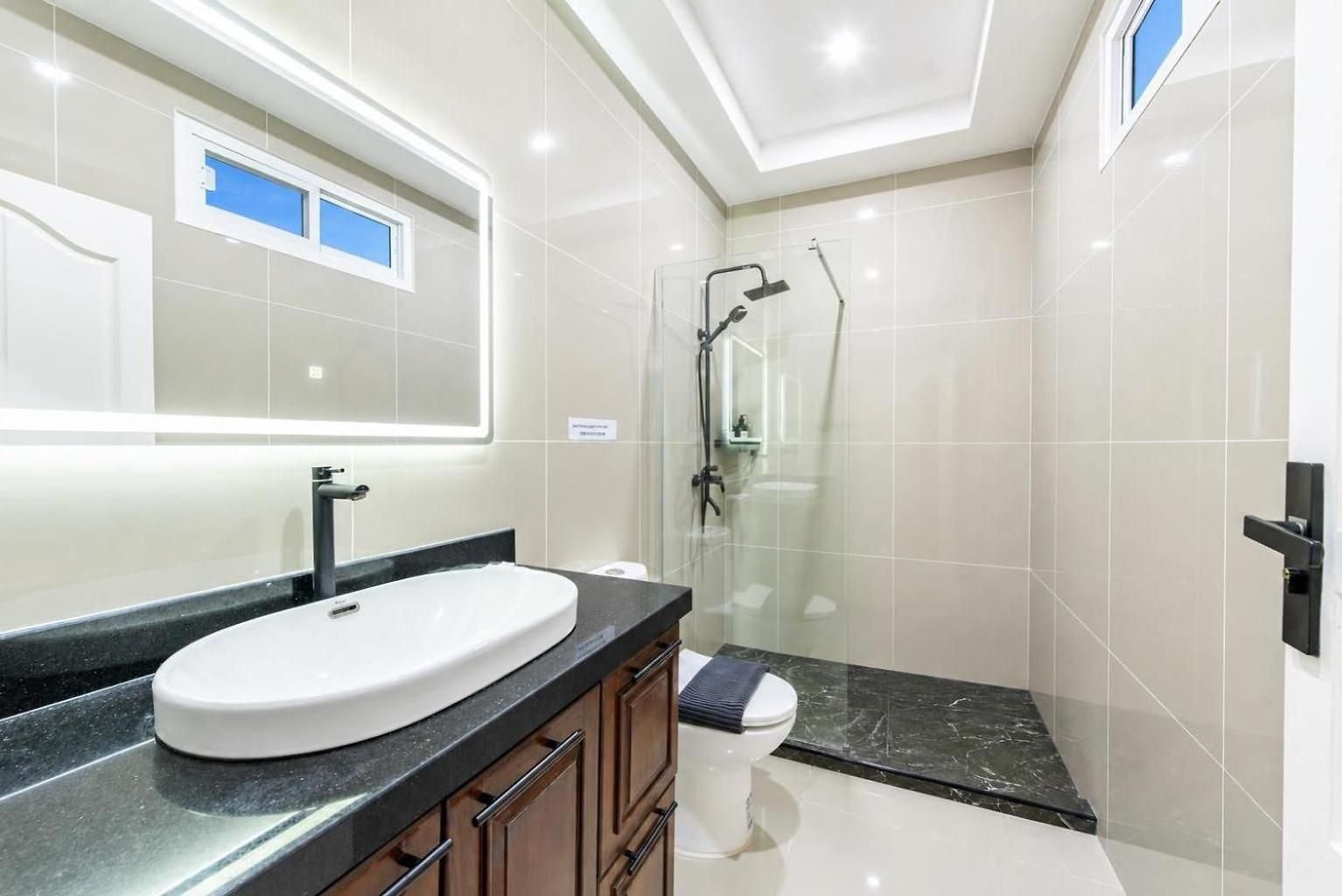 Lagoon Breeze 4br Pool Near Walking Street