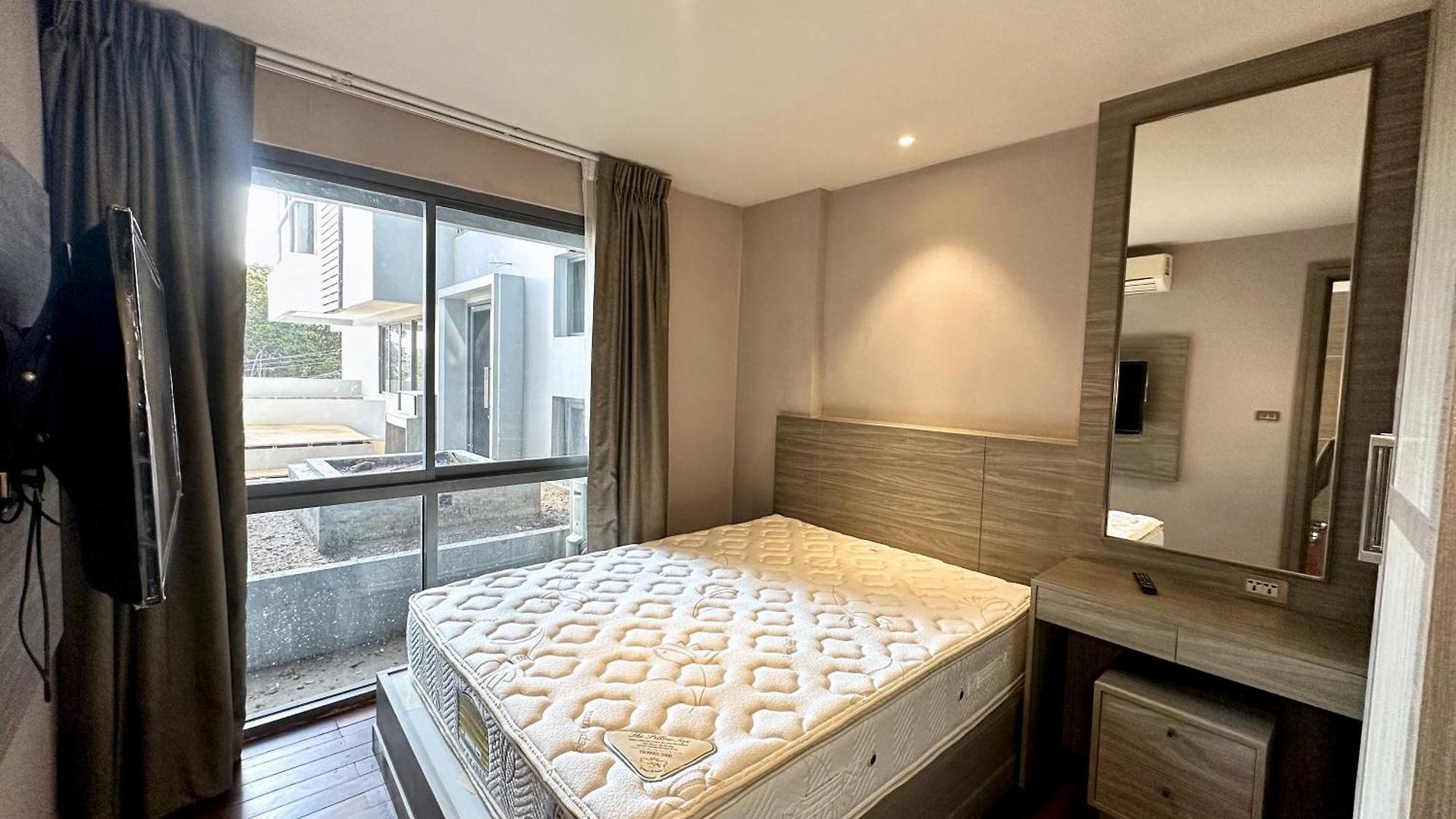 Saint Senate Khao Phra Tamnak Hotel 4*