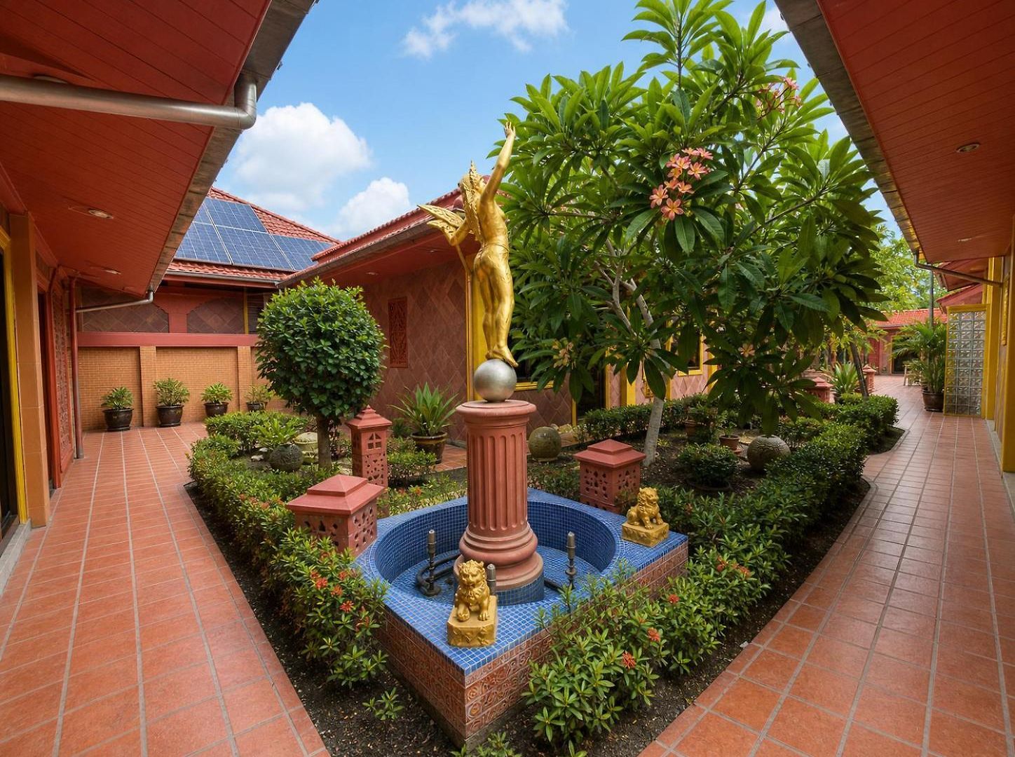 Golden Thai Courtyard Hotel Pattaya
