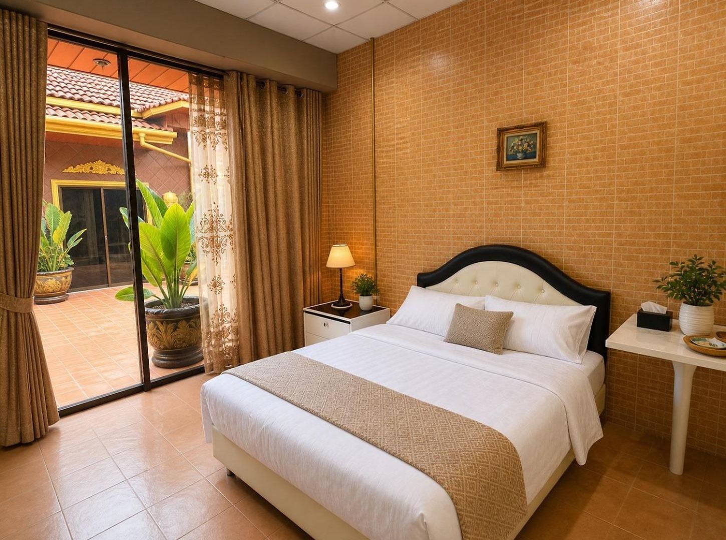 Hotel Golden Thai Courtyard