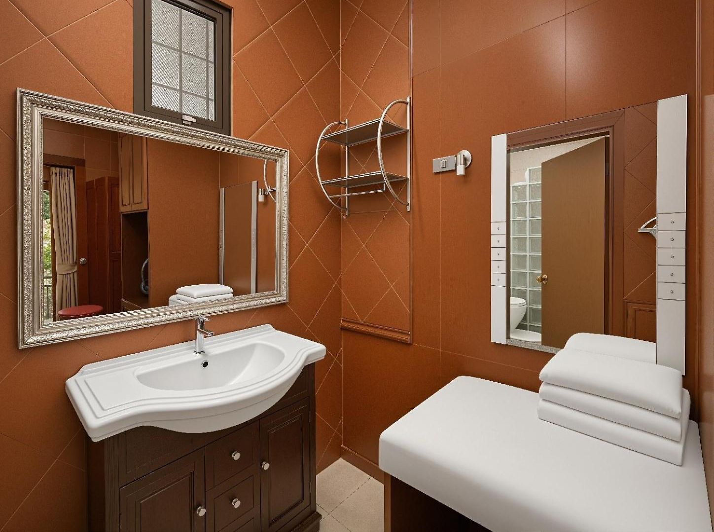 Hotel Golden Thai Courtyard 3*