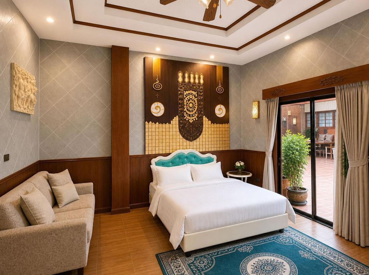 Golden Thai Courtyard Pattaya