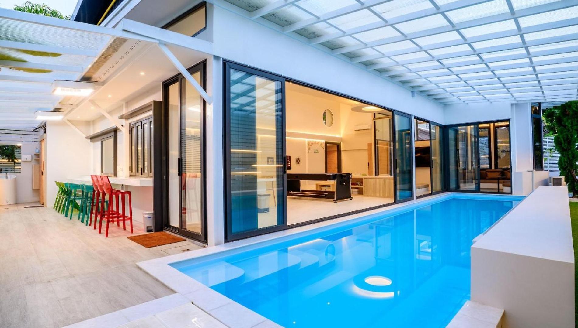 Glass Private Pool * Pattaya