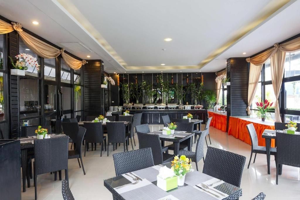 โรงแรม โกลเดนท์ทิวลิป เอสเซนเชียล พัทยา
