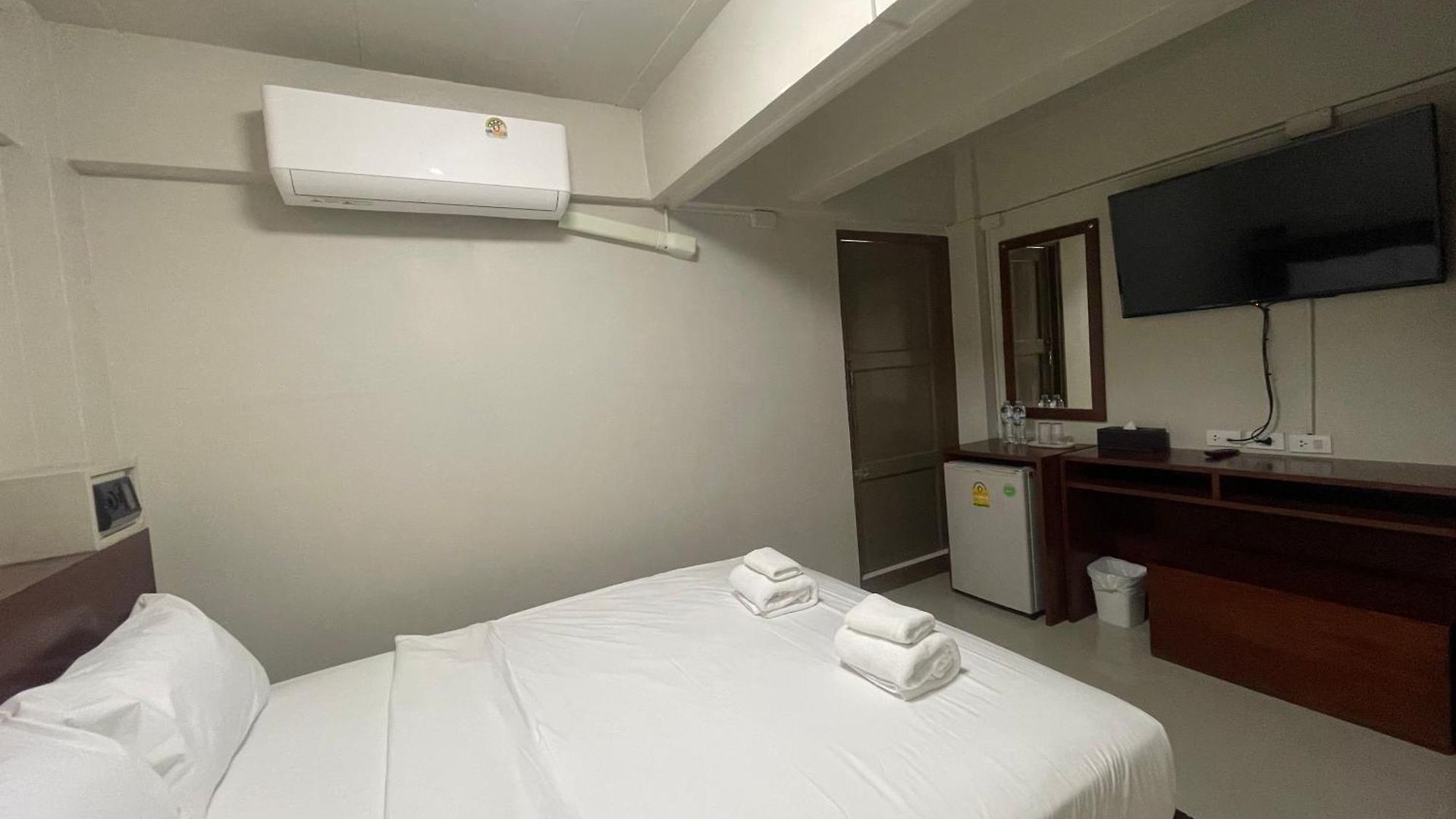 On's Place Hotel