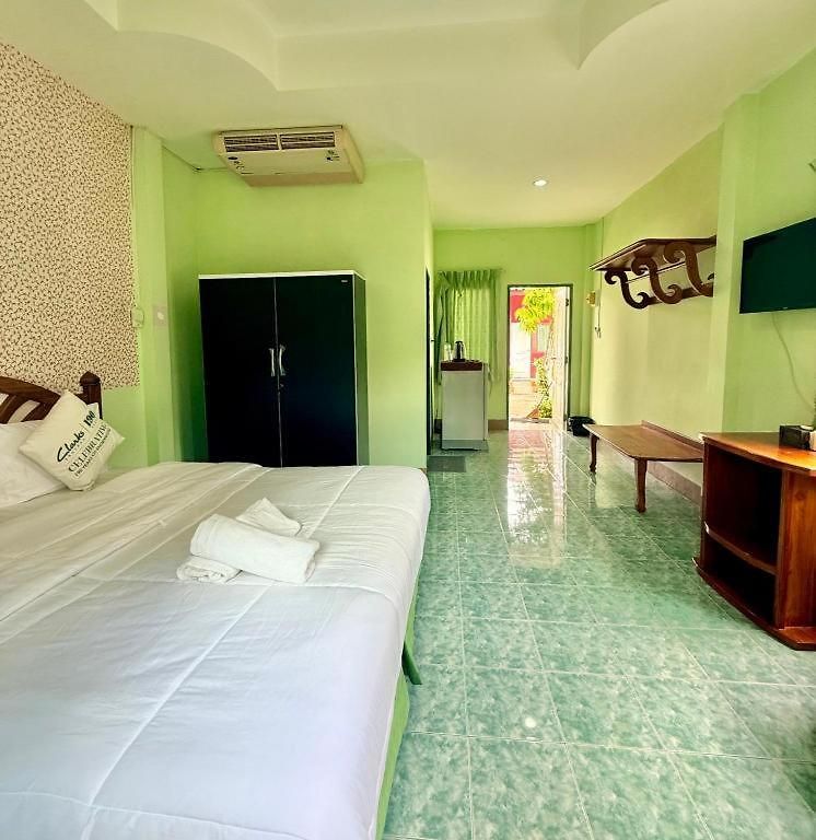 Wavepoint Resort