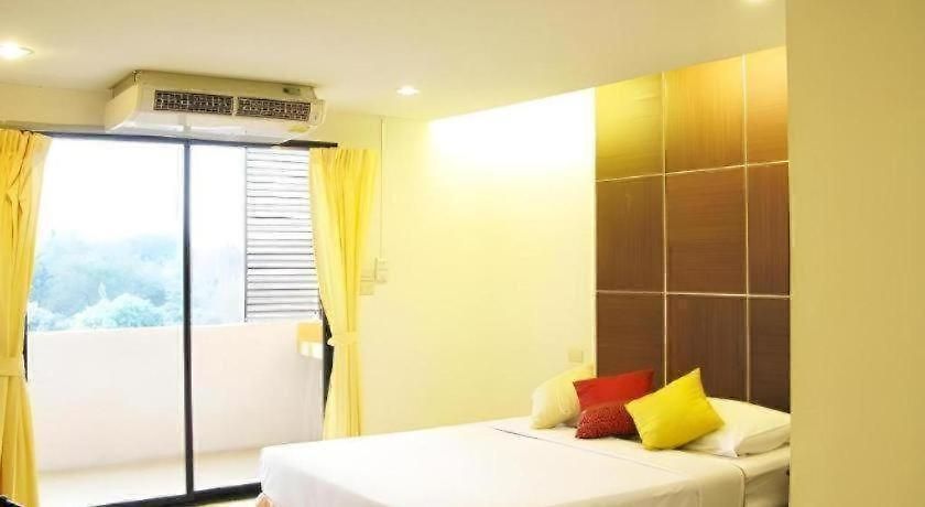 Lee Garden 3*