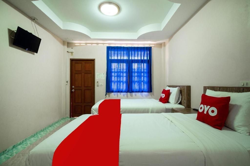 Hotel Vaccinated Staff - Oyo 645 Baan Ruangrungroj 2*