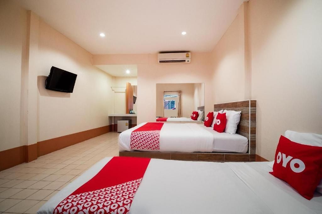 Hotel Vaccinated Staff - Oyo 645 Baan Ruangrungroj