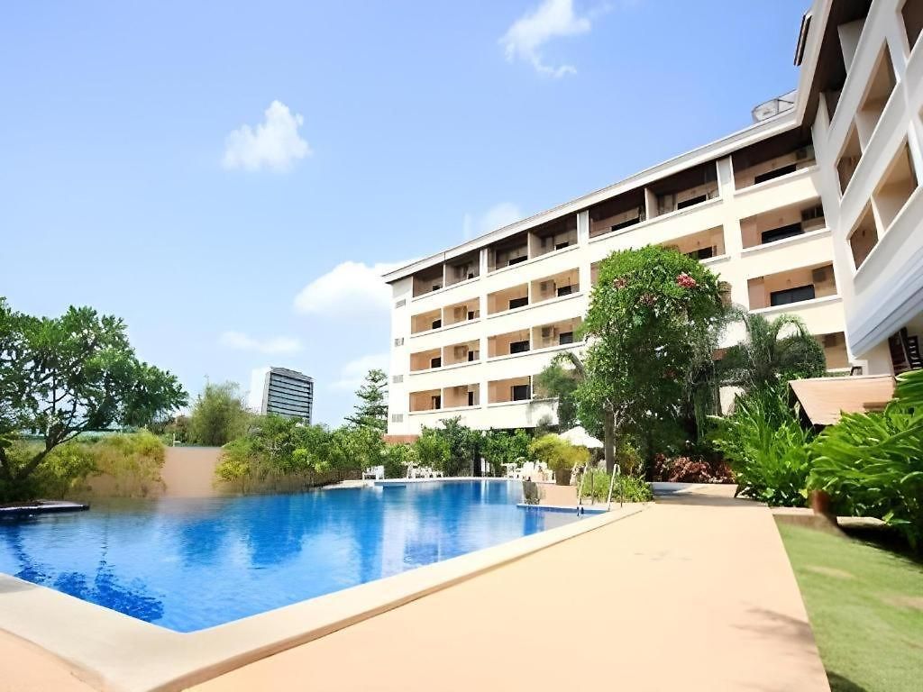 Lee Garden 3*