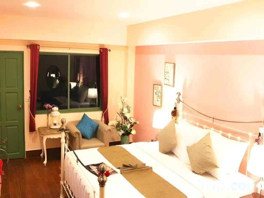 The One Sabai Living 2*