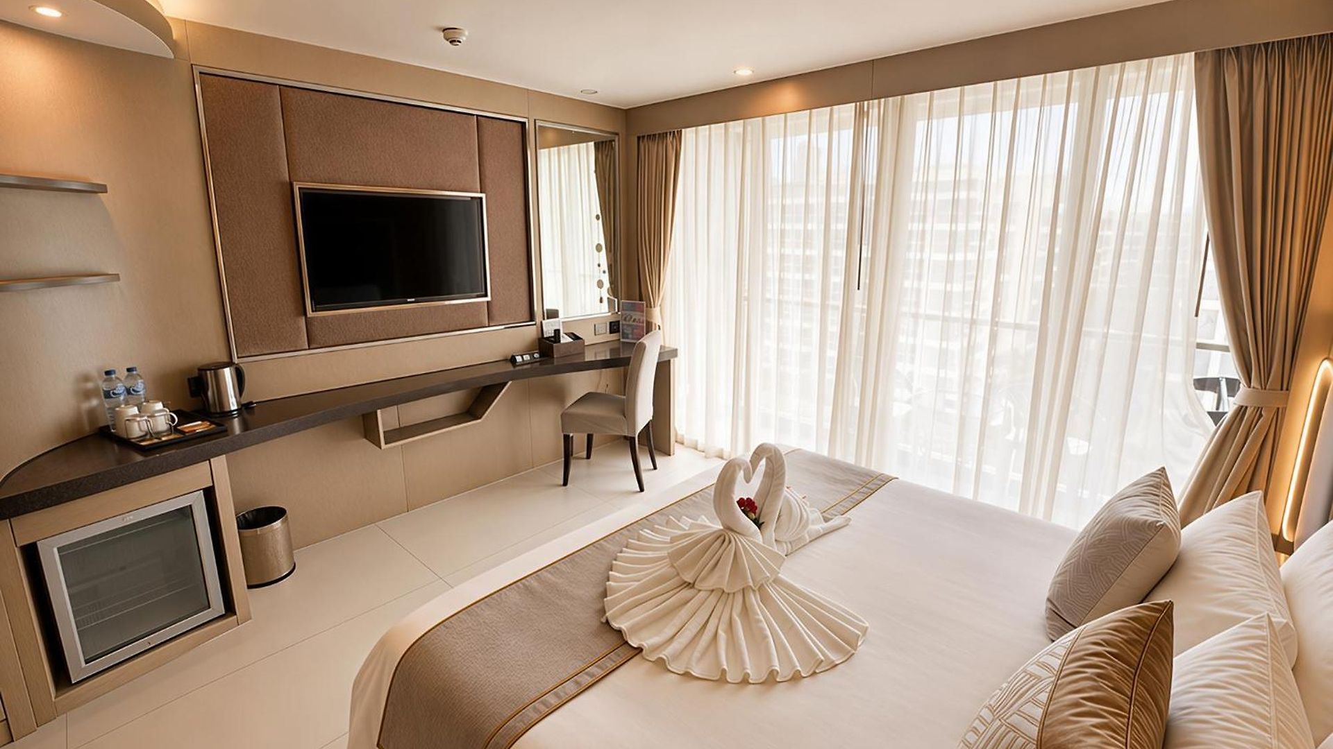 Blue Reef Hotel 4*