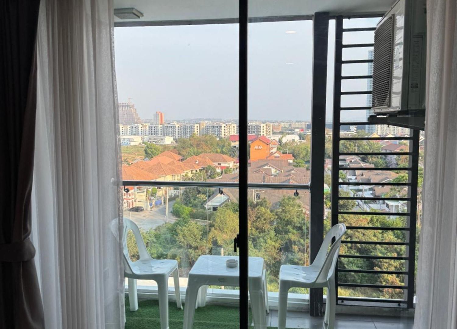Big Wifi & Smart Tv 4* Pattaya