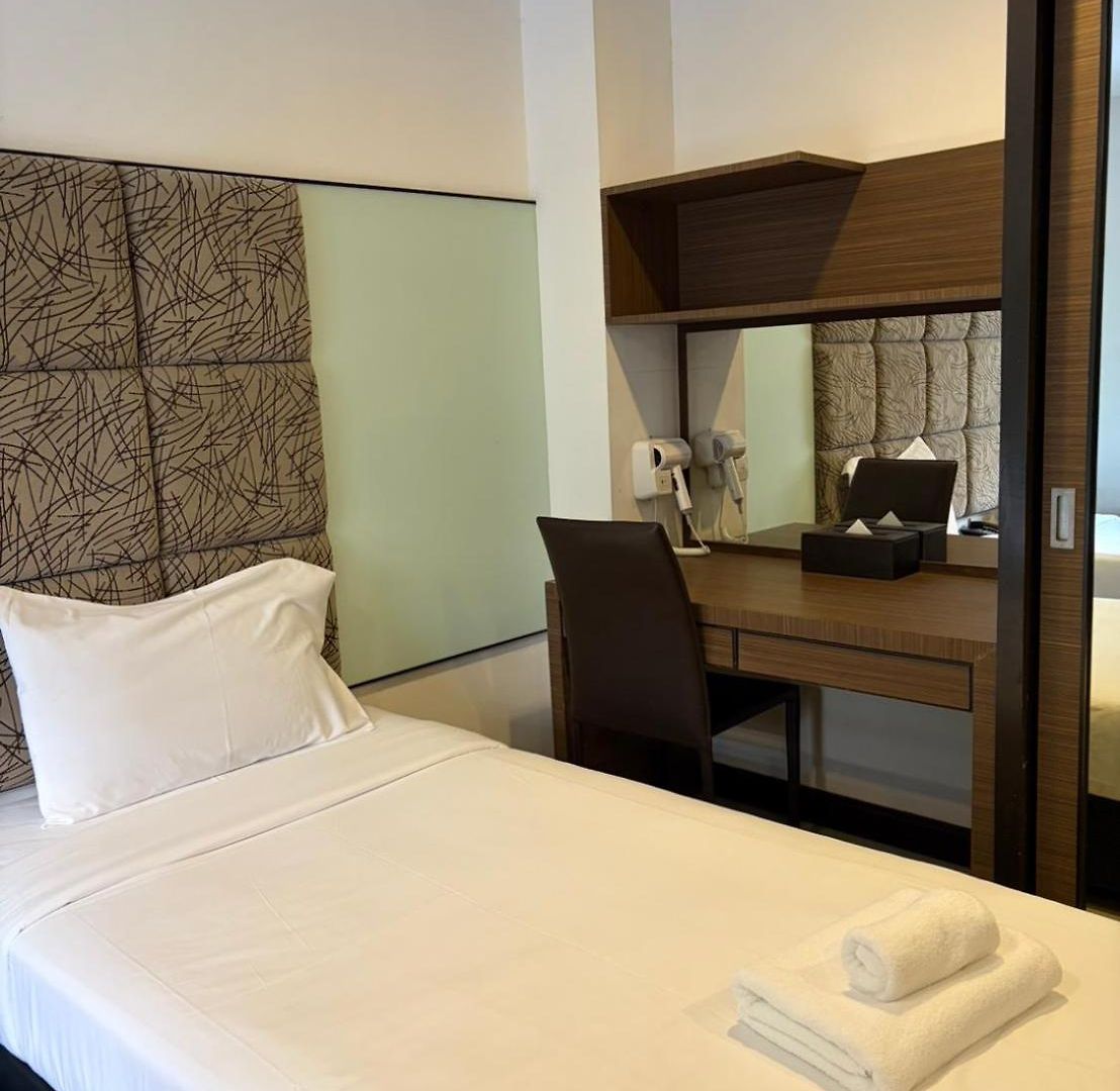Starlight Hotel