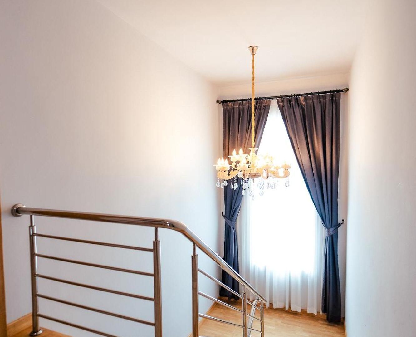 Villa Lagoon 8bhk Luxury Pool
