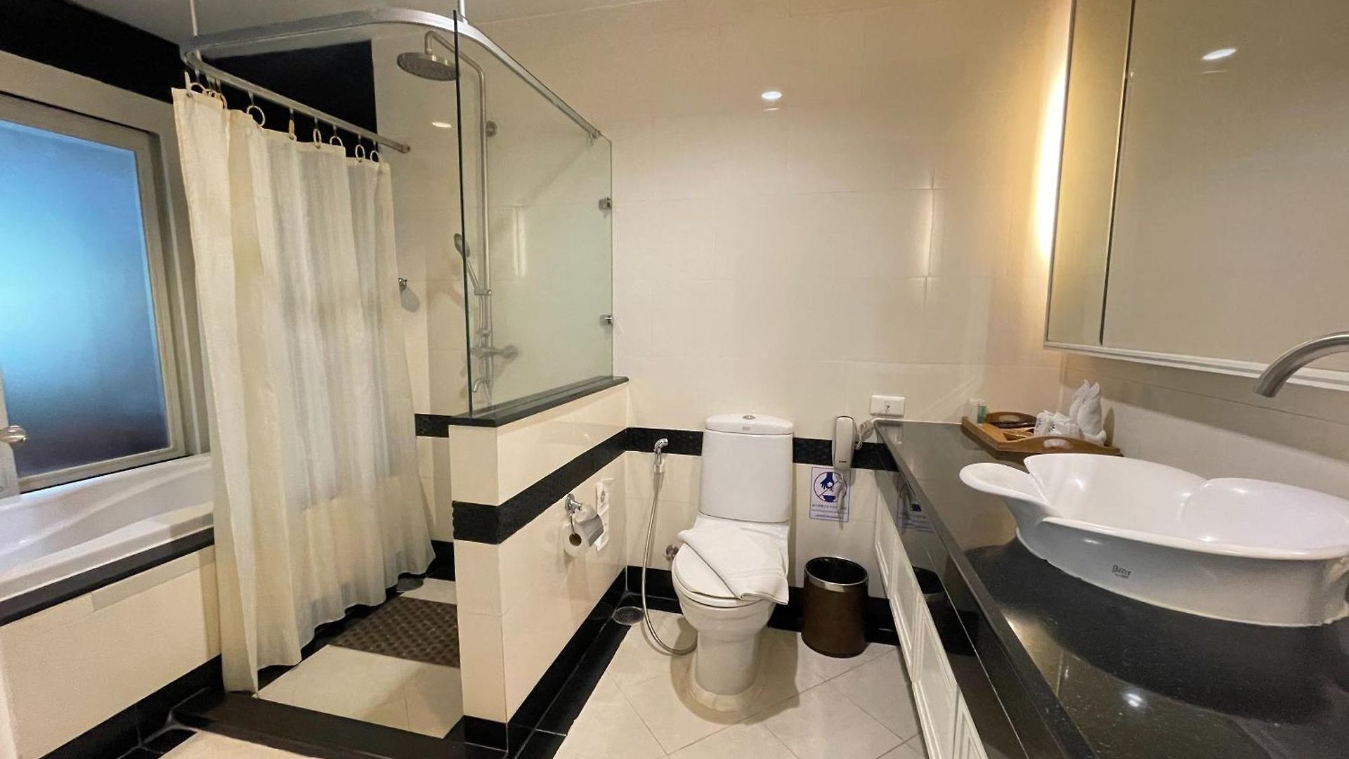 Fairtex Sports Club And Hotel 4*