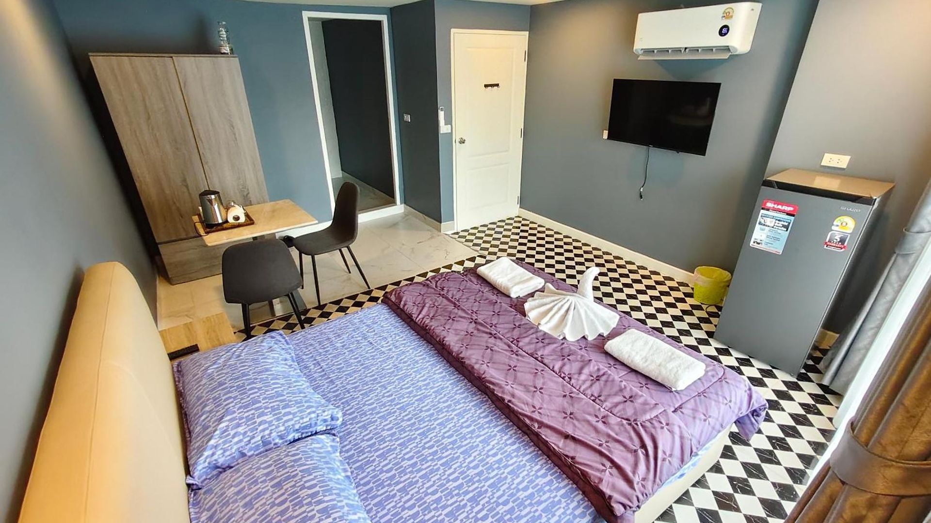 Ada Boutique Hotel *