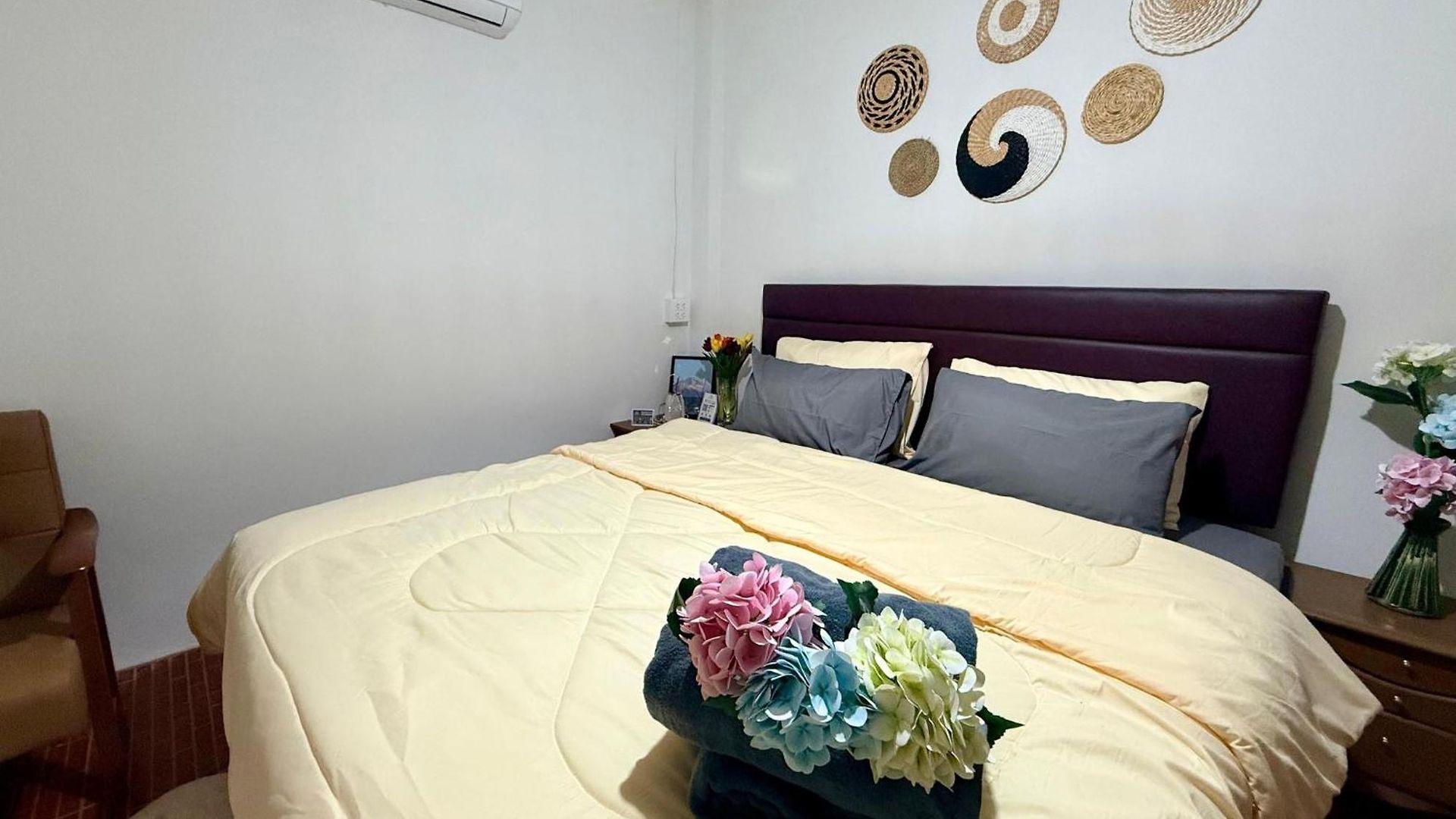 Guest house Entire 3rd Floor- 2min Walk To Dongtan Pattaya