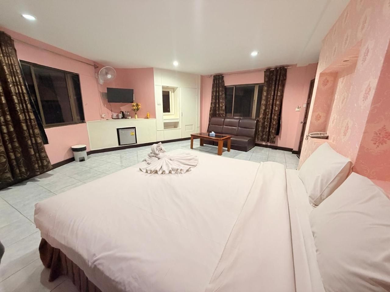 9blue Boutique Pattaya