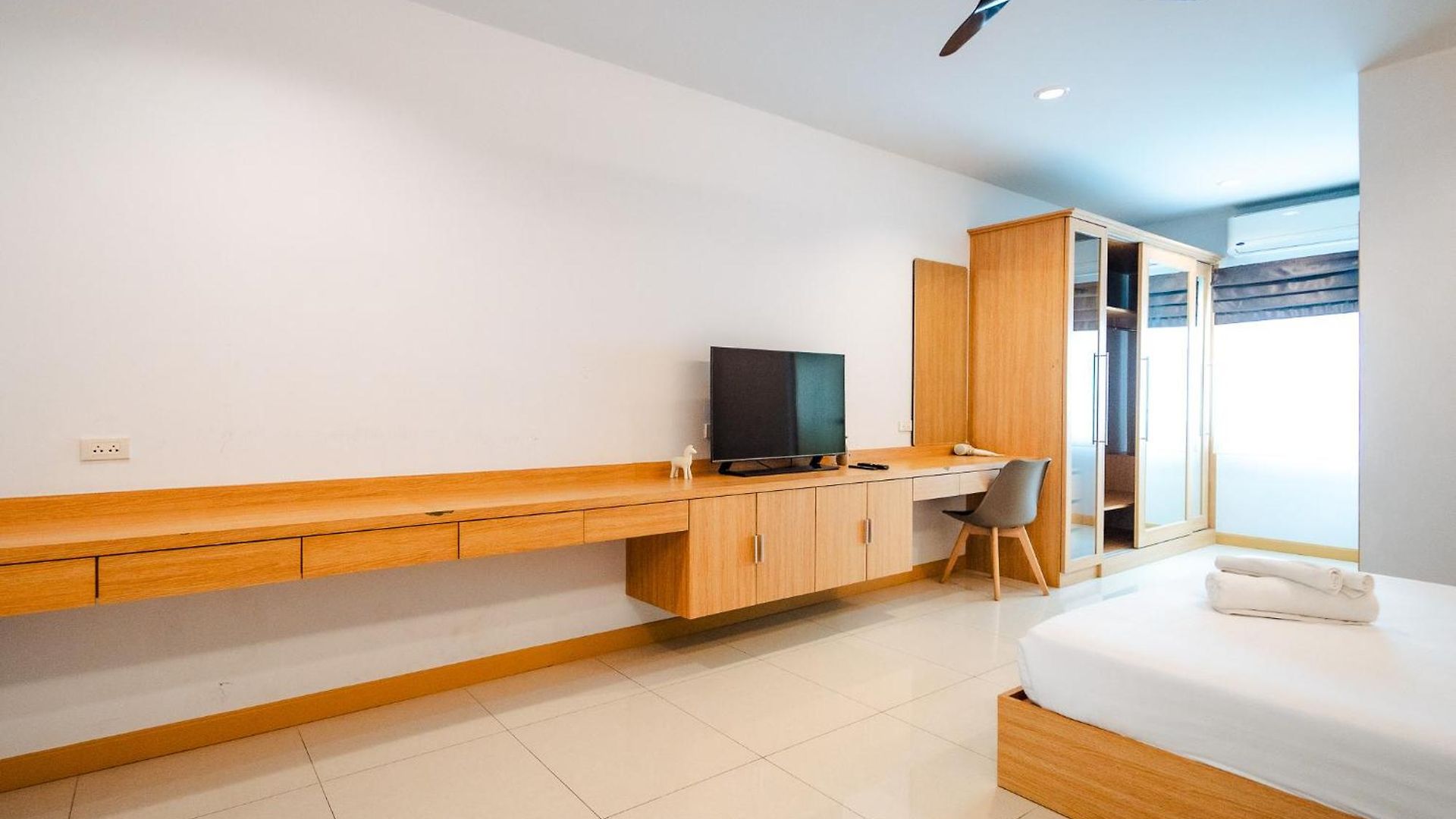 Villa Lagoon 8bhk Luxury Pool Pattaya