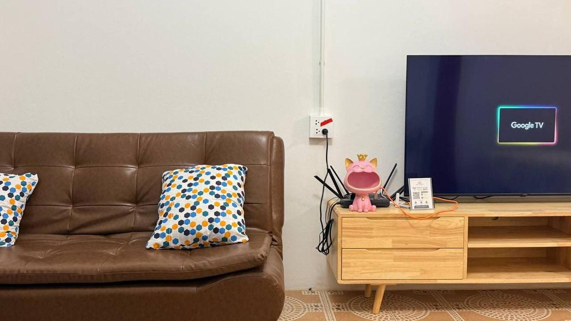 Full Private House In Heart Of Pattaya, 2 Min To *