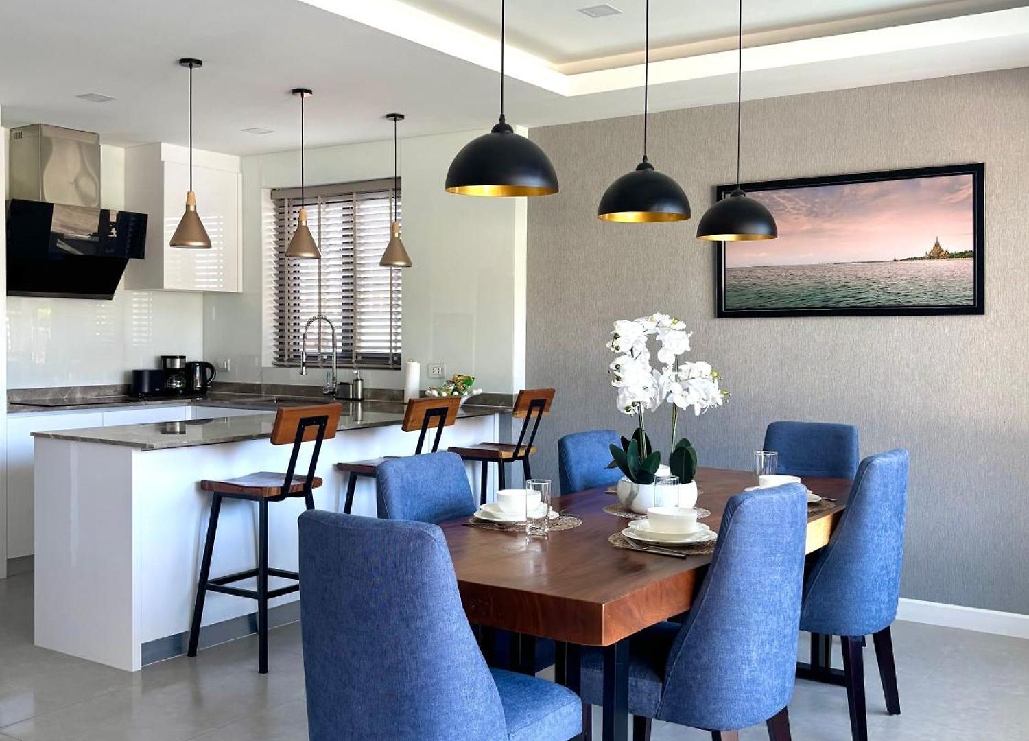 Zensiri Luxury Privat Pool Prime Midtown Villa